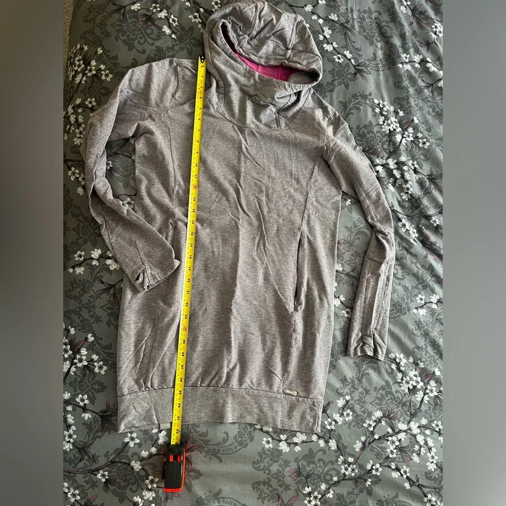 Bench Gray Sweatshirt with Magenta Interior - Picture 10 of 14